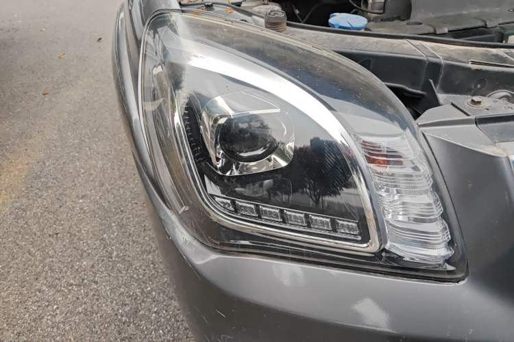 Used Kia Sportage 2013 2.0L Manual Two-Wheel Drive GL Trim