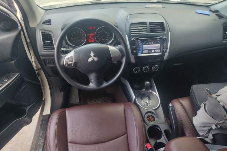 Used Mitsubishi ASX 2013 2.0L CVT Two-Wheel Drive Elite Edition