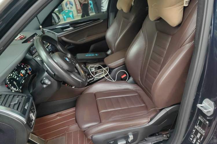 Used BMW X4 2019 xDrive25i M Sport Package Left Front Seat