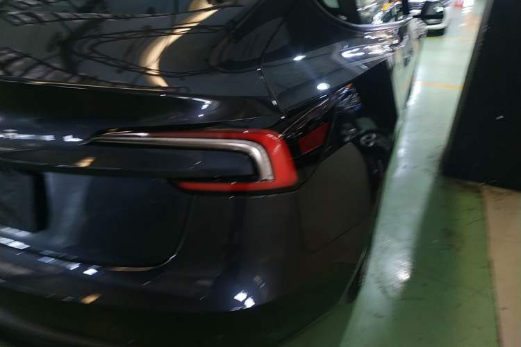 Used Tesla Model 3 2023 Rear-Wheel-Drive Version