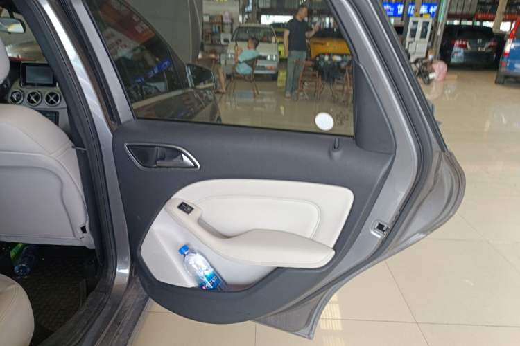 Used Mercedes-Benz B-Class 2015 B 200 Sport Edition