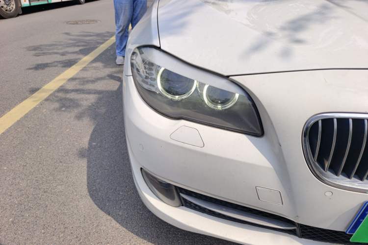 Used BMW 5 Series 2013 525Li Luxury Model Right Front Headlight