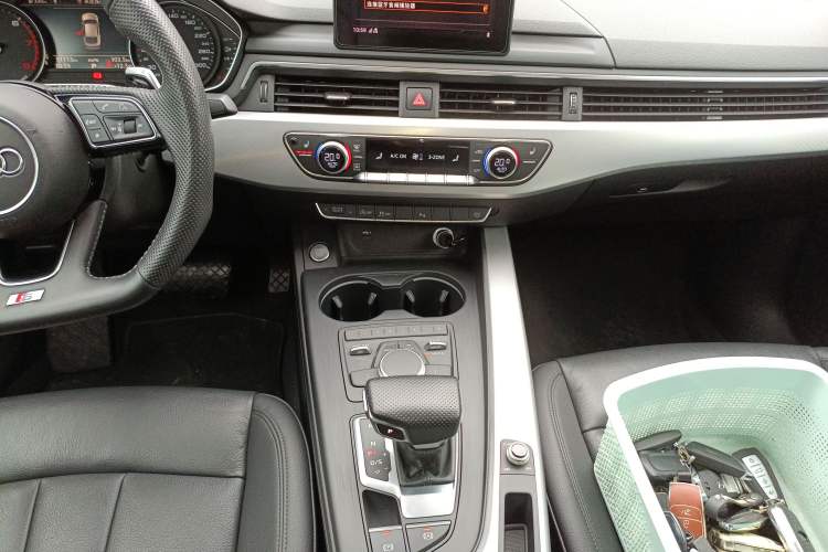 Used Audi A5 2017 Sportback 40 TFSI Fashion Model
