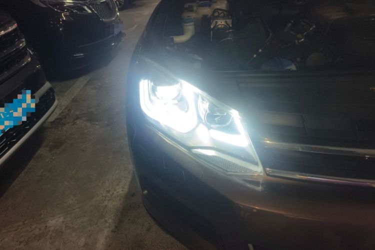 Used Volkswagen Touareg 2014 3.0 TSI New Edition
