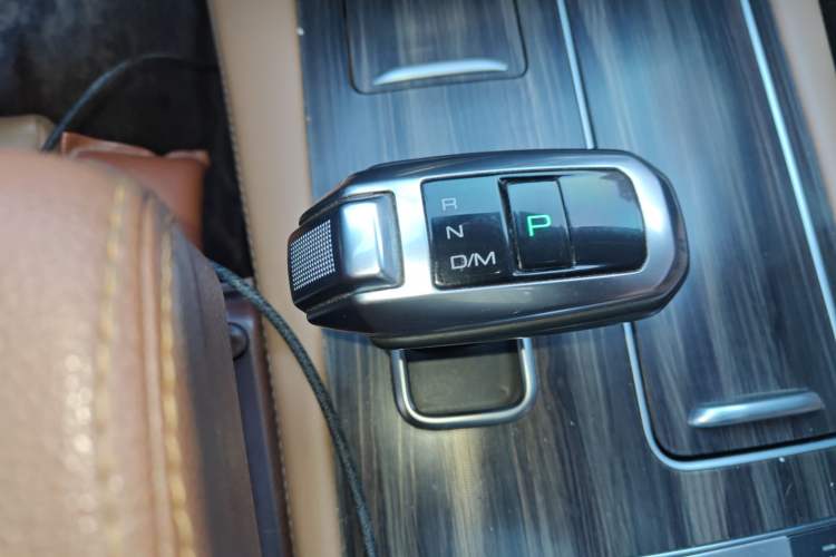 Used Haval H9 2017 2.0T Gasoline 4x4 Premium 5-Seater