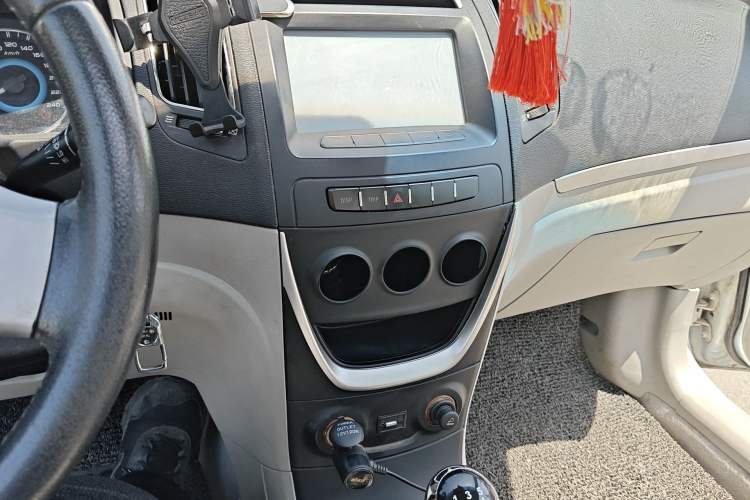 Used Geely Auto Vision 2015 1.5L Manual Elite Model
