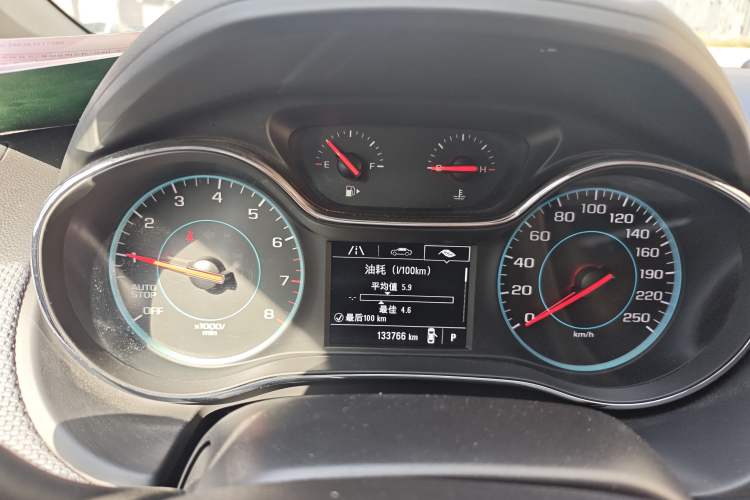 Used Chevrolet Cruze 2018 Redline 320 Automatic Pioneer Edition
