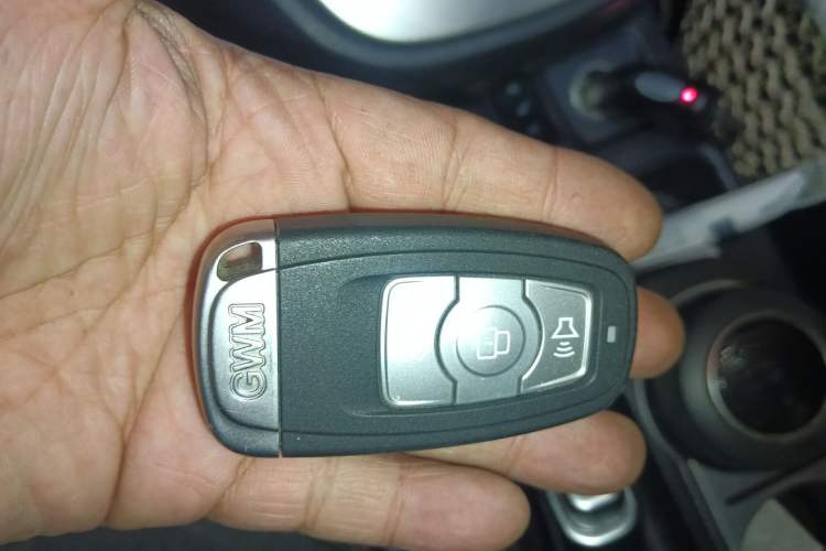 Used Haval H6 2015 Sport Edition 1.5T Automatic Two-Wheel Drive Luxury Model Vehicle Key