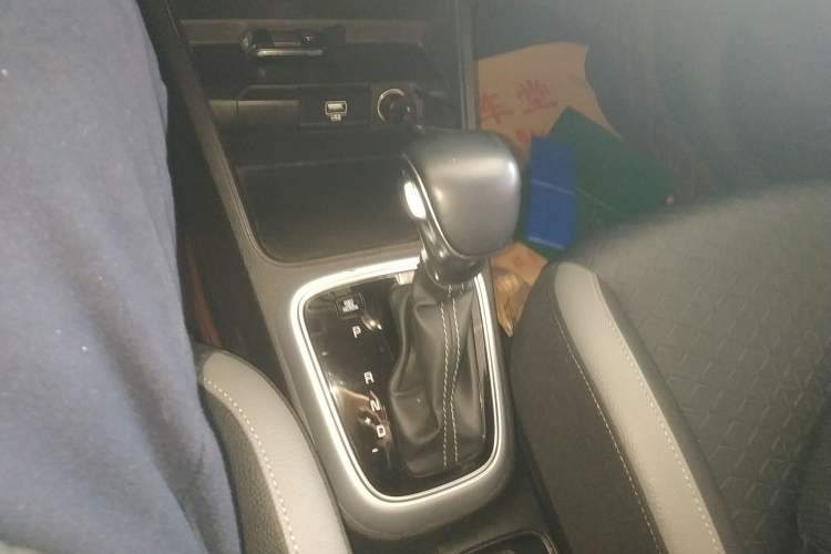 Used Kia kx1 Stonic 2019 1.4L Automatic Sport Edition China VI