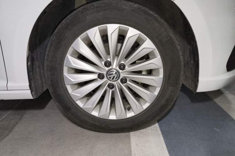 Used Volkswagen Lavida 2019 1.5L Automatic Comfort Edition China VI Standard
