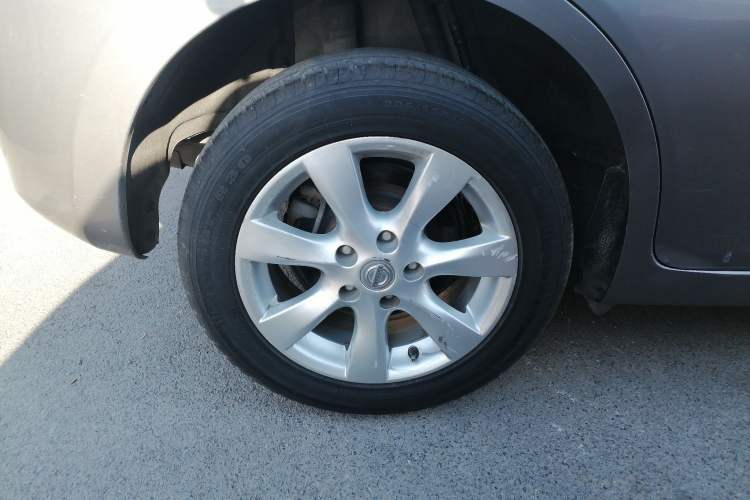 Used Nissan Tiida 2014 1.6L CVT Comfort Model
