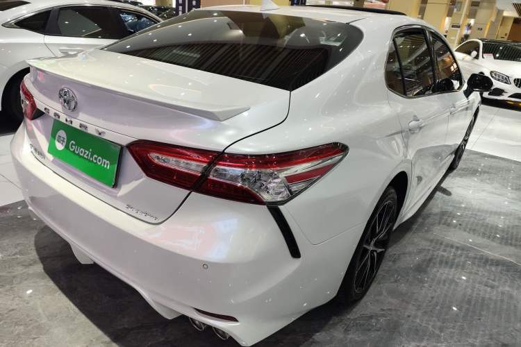 Used Toyota Camry 2021 2.0S FENGSHANG Edition