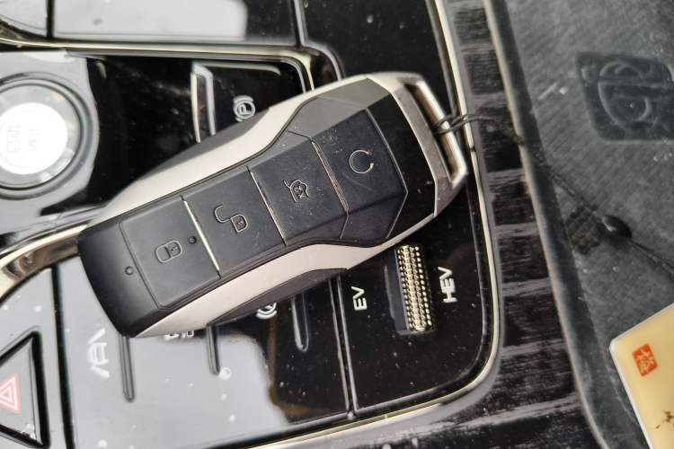 Used BYD Han 2020 DM Four-Wheel Drive Performance Edition Prestige Model