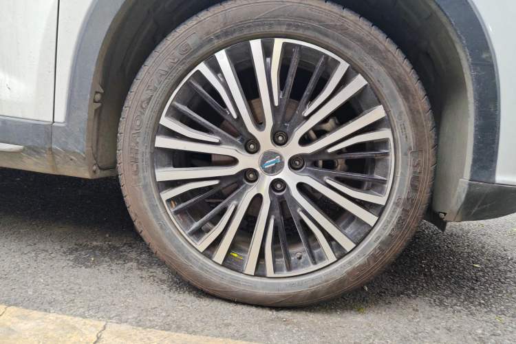 Used CHANGAN OSHAN X7 2020 1.5T Automatic Prestige Edition