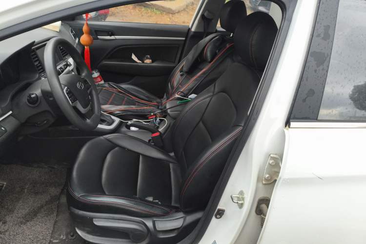 Used Hyundai Elantra (6th Generation / Lingdong) 2016 1.6L Automatic ZhiXuan – Elite Version Left Front Seat