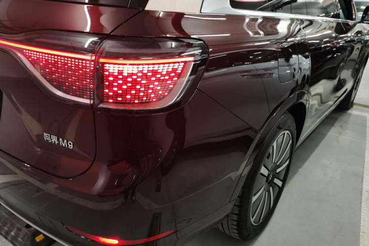 Used Hima AITO M9 2025 Extended-Range Max Version 52 kWh 5-Seater Edition