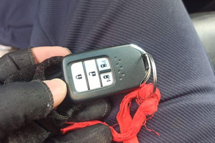 Used Honda Odyssey 2015 Updated Version 2.4L Smart Edition