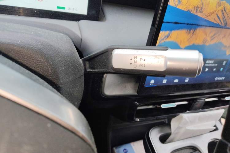 Used AION Y 2023 Younger