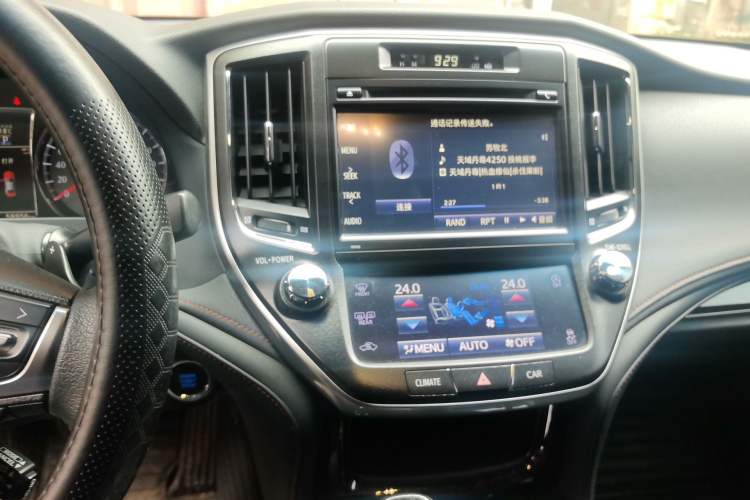 Used Toyota Crown 2018 2.0T Fashion Edition Audio And AC Panel