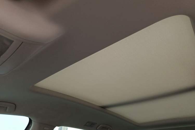 Used Volkswagen Viloran 2020 330TSI Luxury Edition
