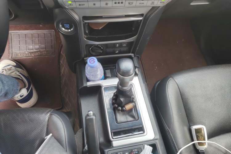 Used Toyota Prado 2018 3.5L Automatic TX-L with Rear-Mounted Spare Tire
