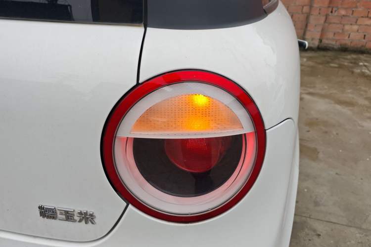 Used CHANGAN NEVO Lumin 2022 210km Sweet Edition Right Rear Taillight
