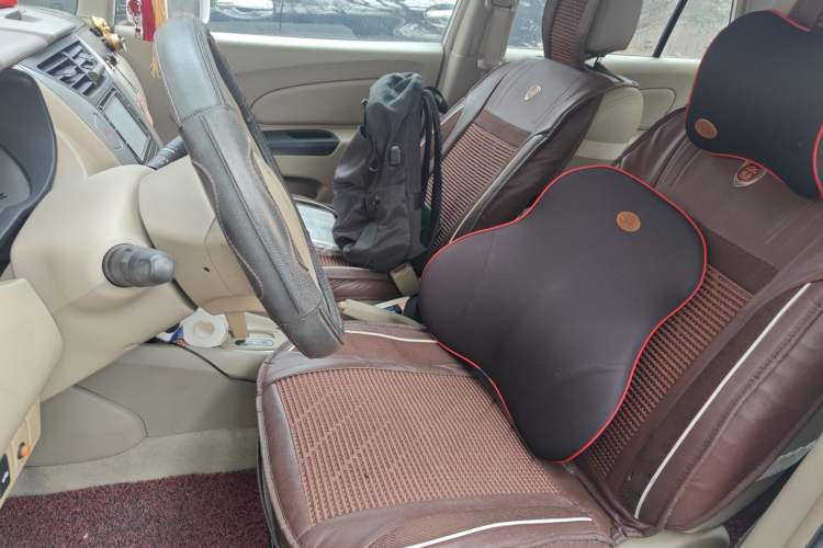 Used Venucia D50 2012 1.6L Automatic Comfort Edition