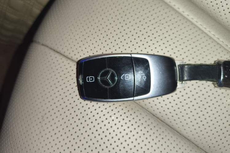 Used Mercedes-Benz S-Class 2018 S 350 L
