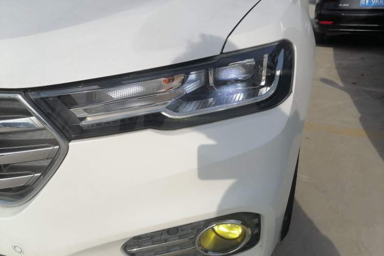 Used Haval H6 2017 Blue Label 2.0T Automatic Two-Wheel Drive Leading Model