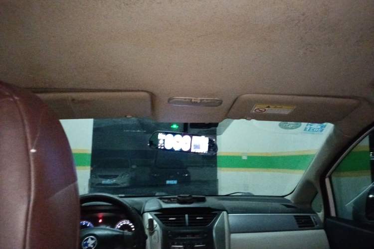 Used Venucia R50 2015 1.6L Manual Fashion Edition Headliner