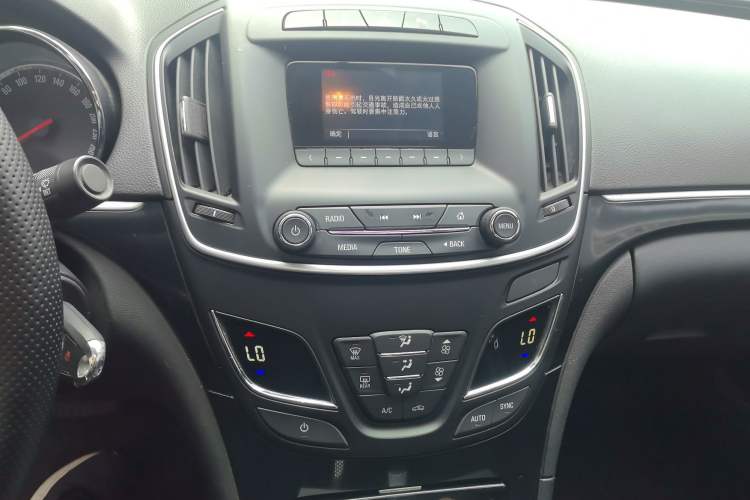 Used Buick Regal 2015 1.6T Leading Technology Model
