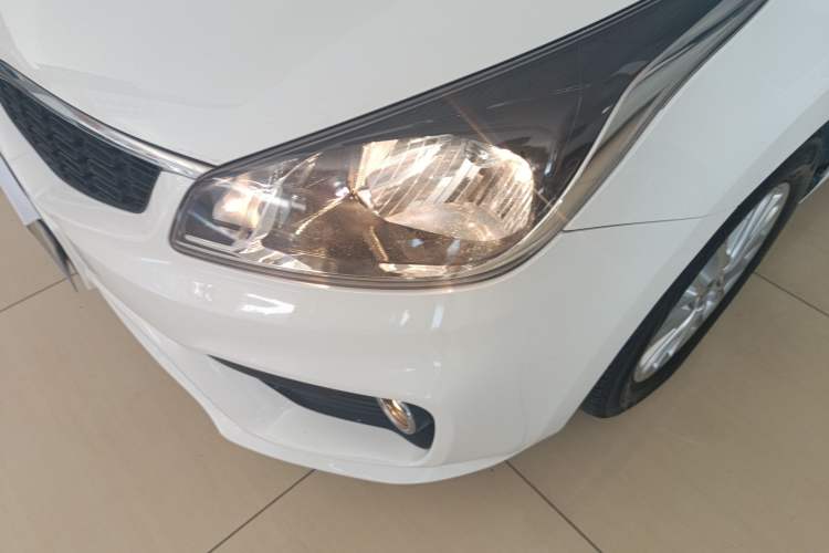 Used Kia K2 2019 Sedan 1.4L Automatic Transmission 15th Anniversary Special Edition GLS China VI Standard Left Front Headlight