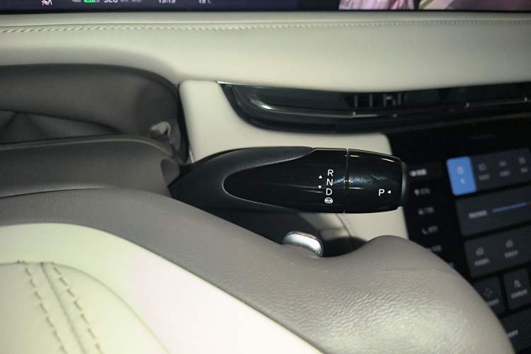 Used IM LS7 2023 100kWh Lux All-Wheel-Drive Version
