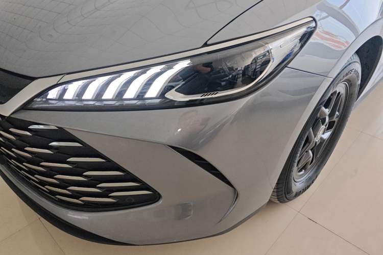 Used BYD Qin PLUS 2025 DM-i Smart Drive 55KM Leading Model