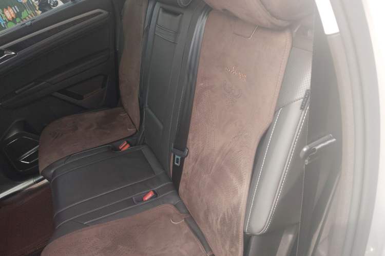 Used Volkswagen Teramont 2017 380TSI Four-Wheel Drive Flagship Edition Left Rear Seat