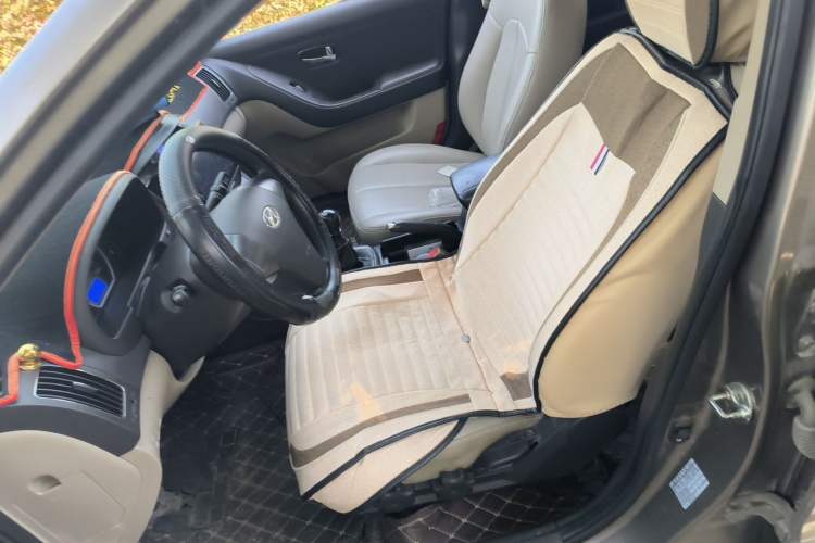 Used Hyundai Celesta 2011 1.6L Manual Luxury Model
