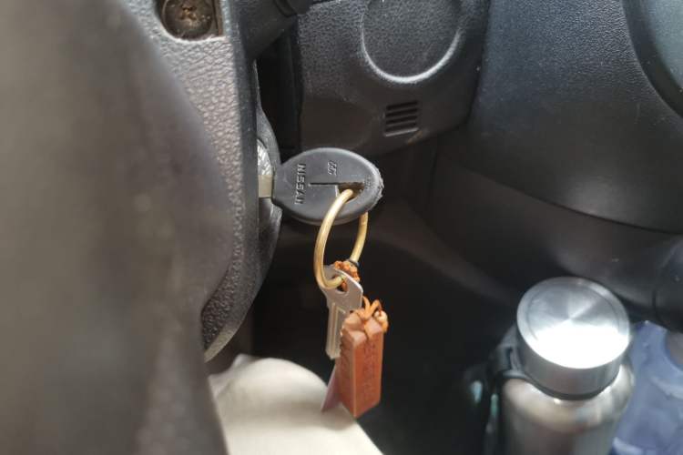 Used Nissan March 2015 1.2L Manual Easy-Enjoy Version
