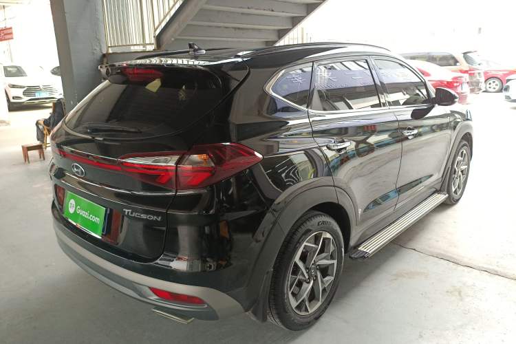 Used Hyundai Tucson 2019 280TGDi Dual-Clutch Two-Wheel Drive Fashion Edition China VI Standard Rear Right 45 Deg
