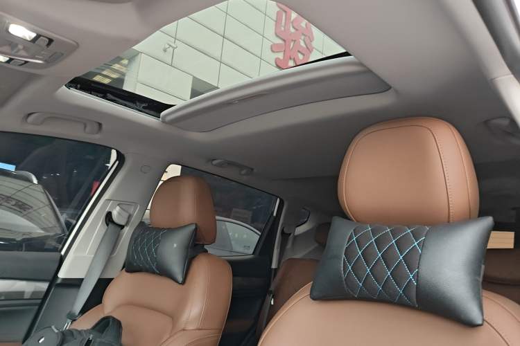Used Geely Auto Vision X6 2021 PRO 1.4T Automatic Prestige Model Headliner