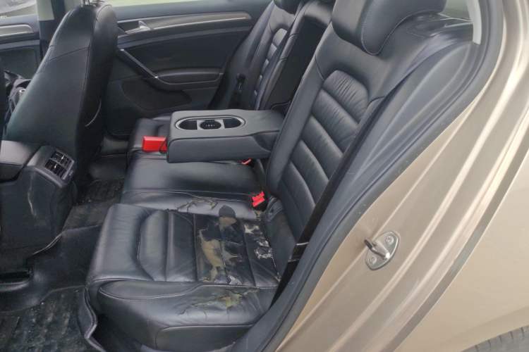 Used Volkswagen Golf 2014 1.6L Automatic Comfort Model
