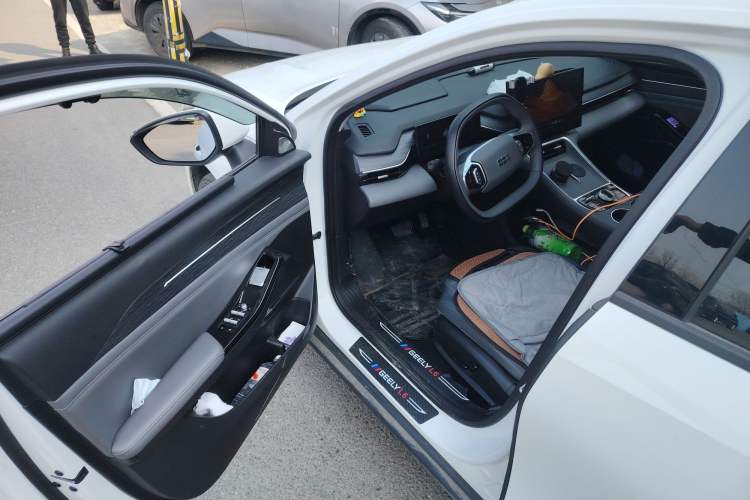 Used Geely Galaxy L6 2025 EM-i 140km Explorer+ Edition