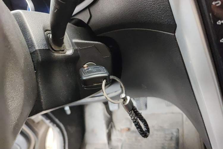 Used CHANGAN KAICHENG Ruixing M70 2019 1.5L Comfort Version 6-Seater China VI Standard Flat Roof Liftback Doors – DAM15KL Vehicle Key