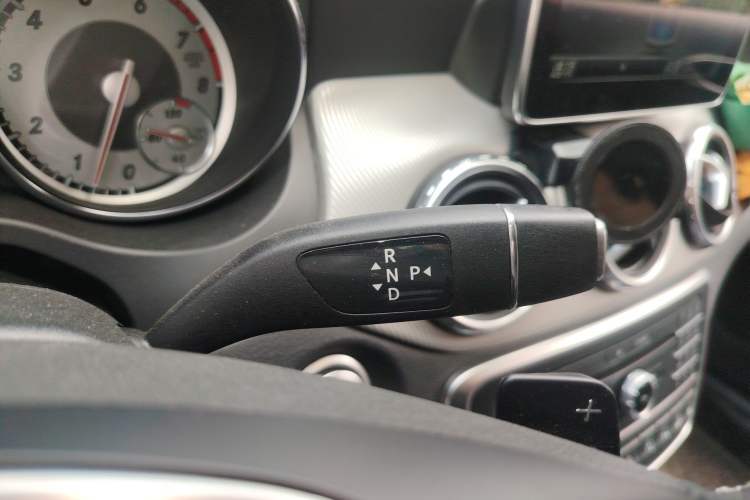 Used Mercedes-Benz GLA 2016 GLA 220 4MATIC Fashion Edition
