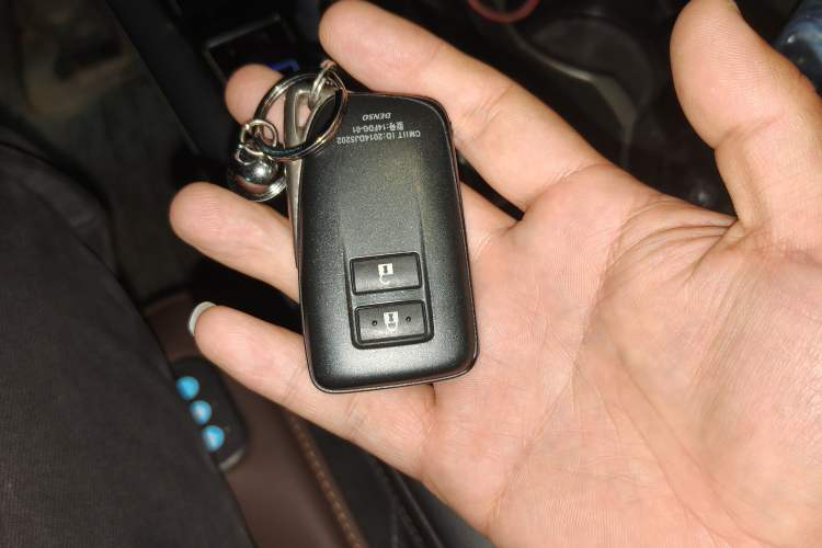 Used Lexus RX 2016 300 Two-Wheel Drive Comfort Edition China V Standard Vehicle Key