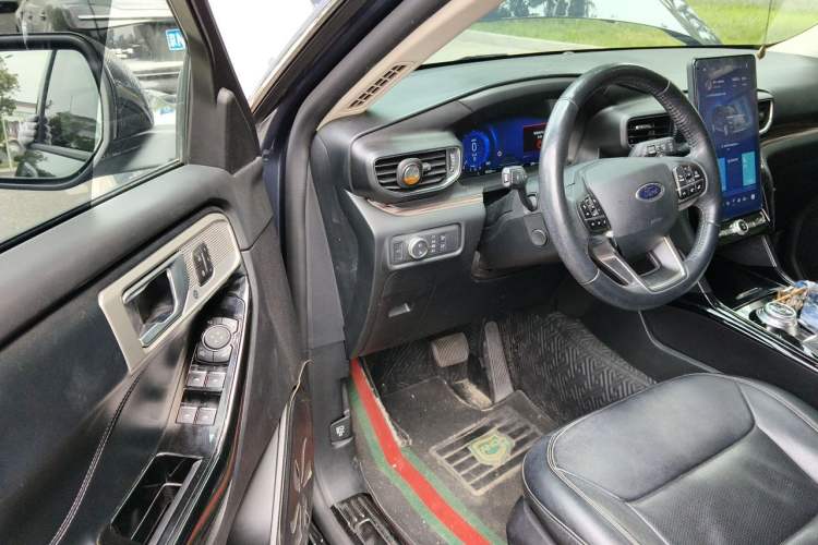 Used Ford Explorer 2020 EcoBoost 285 4x4 Titanium Edition 7-Seater