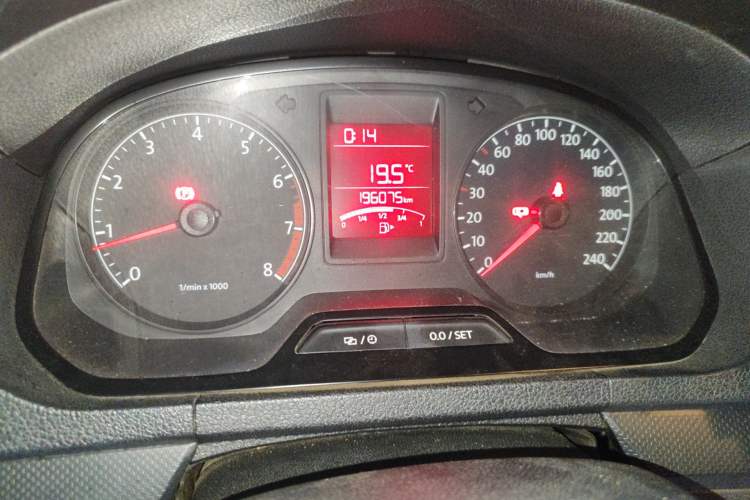 Used Volkswagen Jetta 2013 1.6L Manual Fashion Edition
