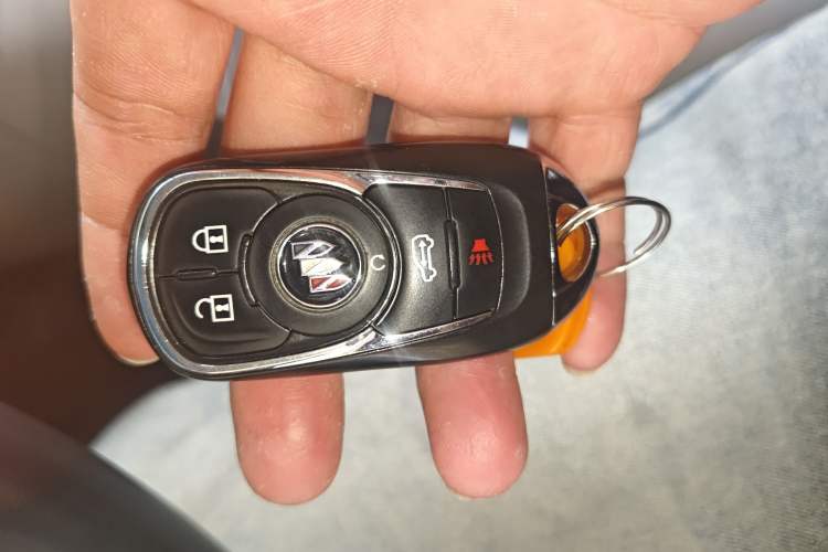 Used Buick GL8 2021 Land Cruiser Executive Class 652T Luxury Model
