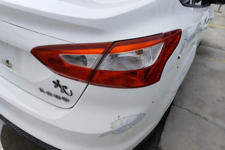 Used Ford Focus 2012 Sedan 1.6L Automatic Comfort Model