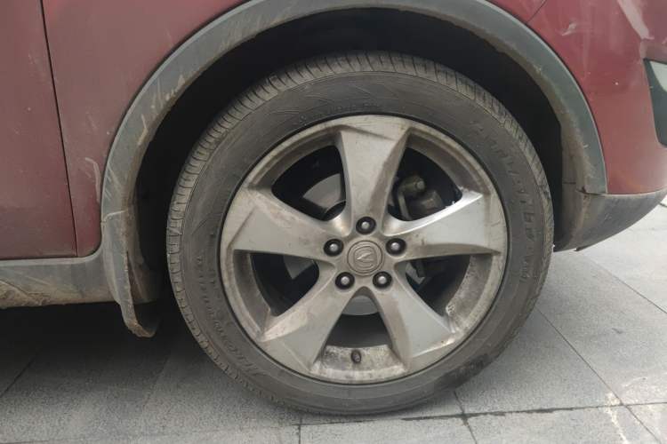 Used CHANGAN CS35 2015 1.6L Automatic Prestige Model China IV Standard
