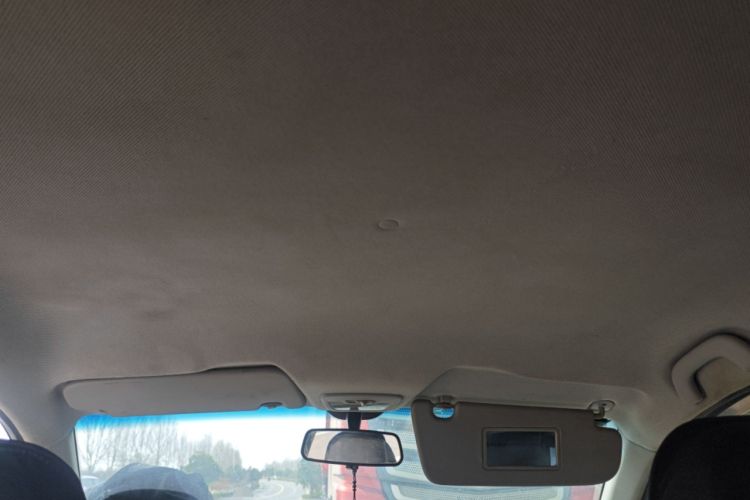 Used Baojun 630 2013 1.5L manual Comfort trim
